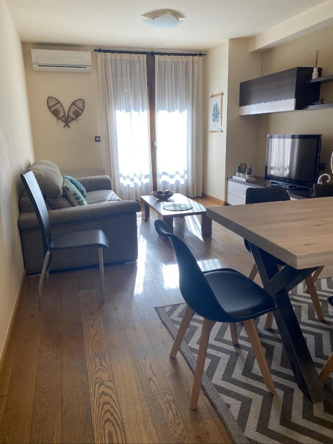 Apartament Neret I Sort Eksteriør bilde
