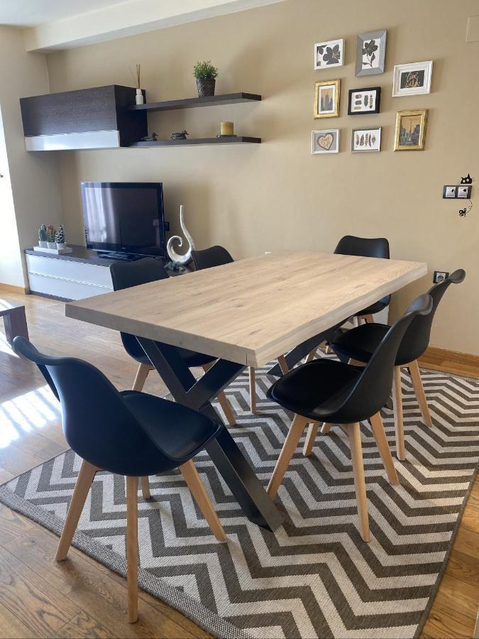 Apartament Neret I Sort Eksteriør bilde
